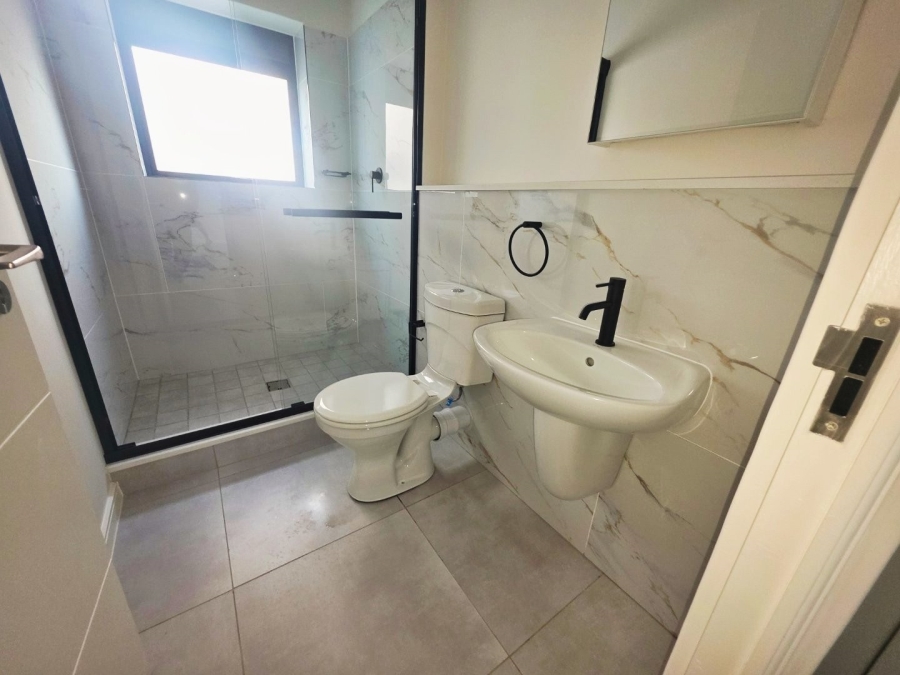 2 Bedroom Property for Sale in Sandown Western Cape